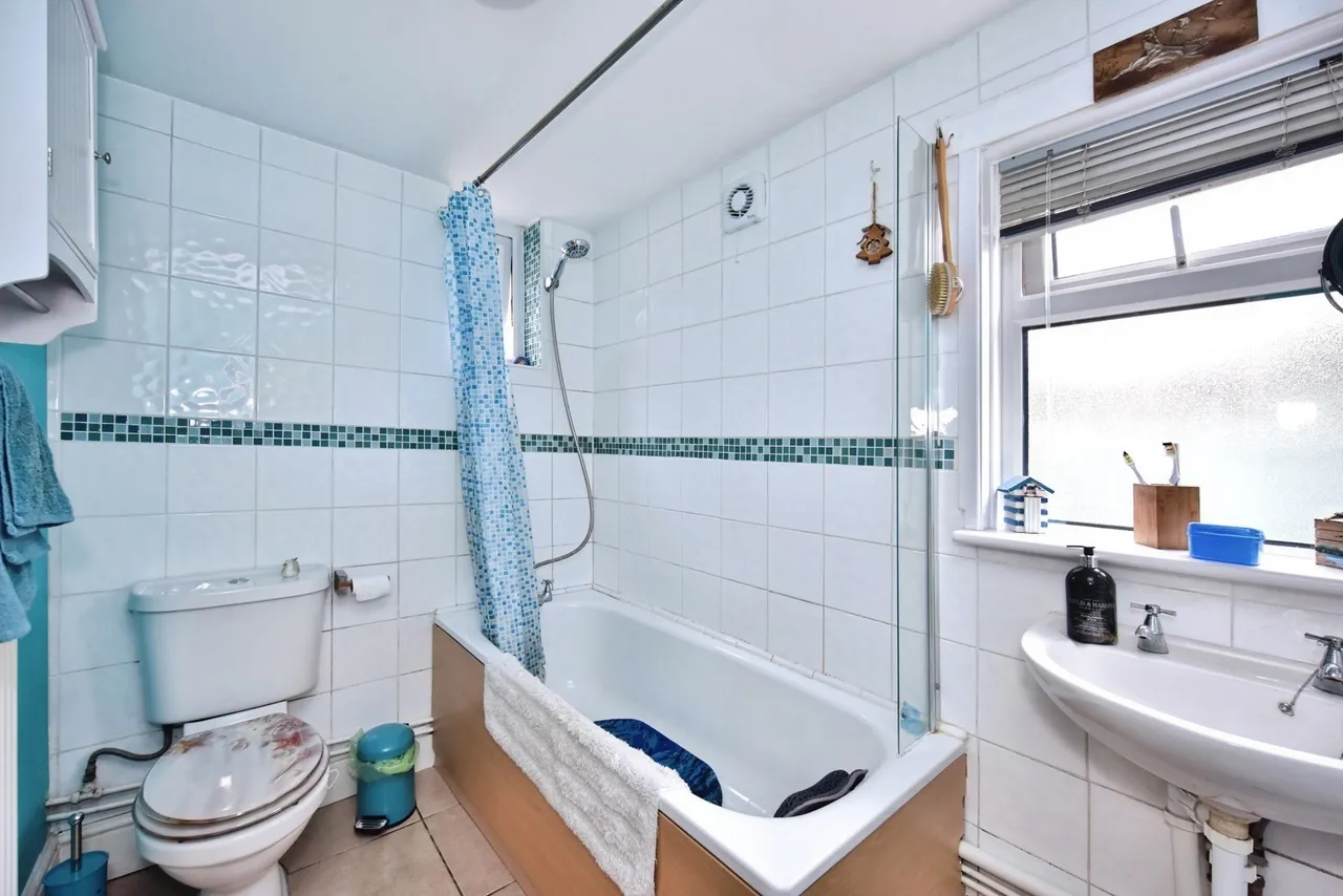 Barden Road, Tonbridge, TN9, photo 9