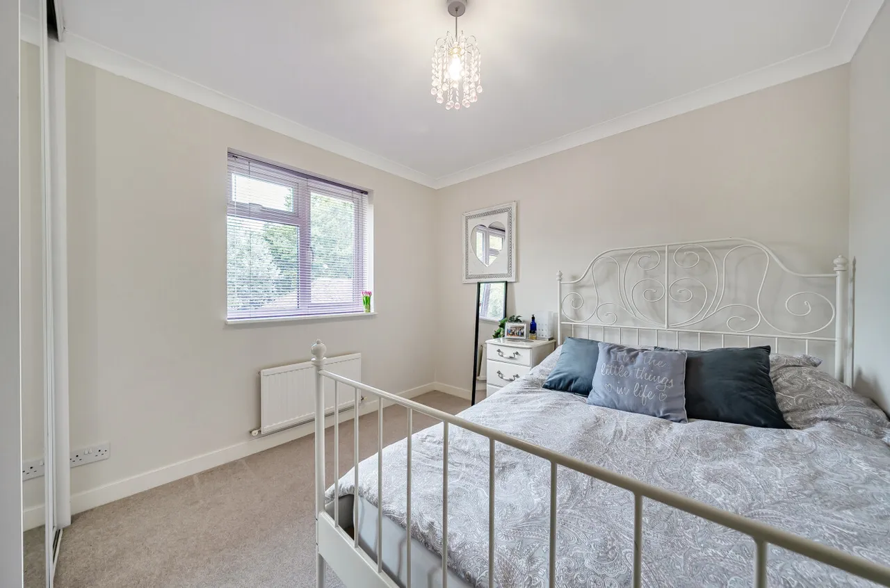 Rugosa Road, West End, Woking, Surrey, GU24 9PA, photo 8