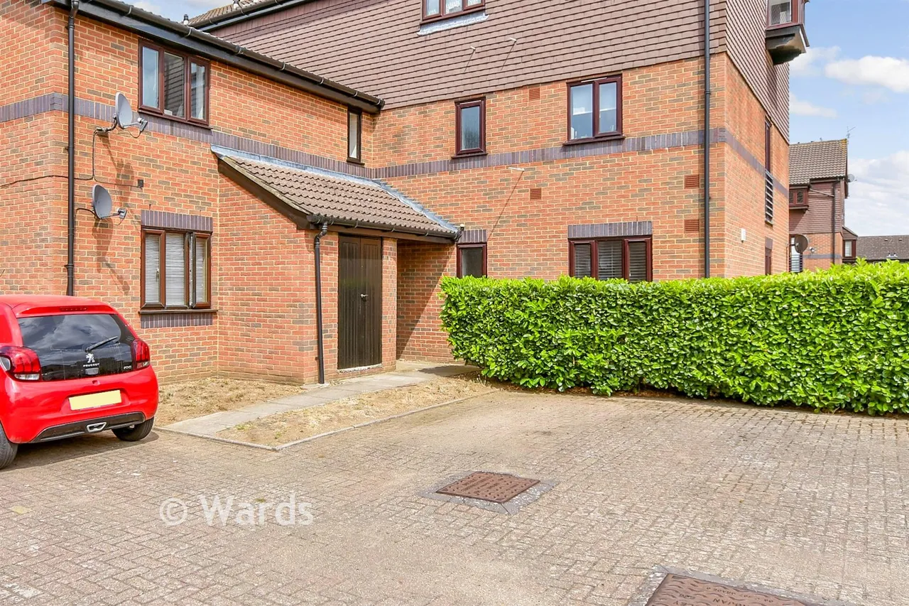 Woodfall Drive, Dartford, DA1, photo 4