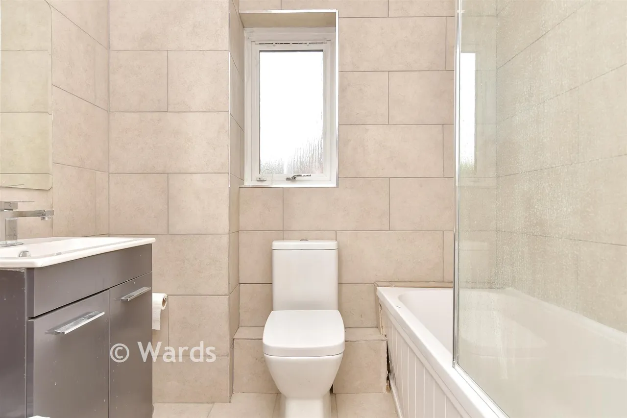 Woodfall Drive, Dartford, DA1, photo 5