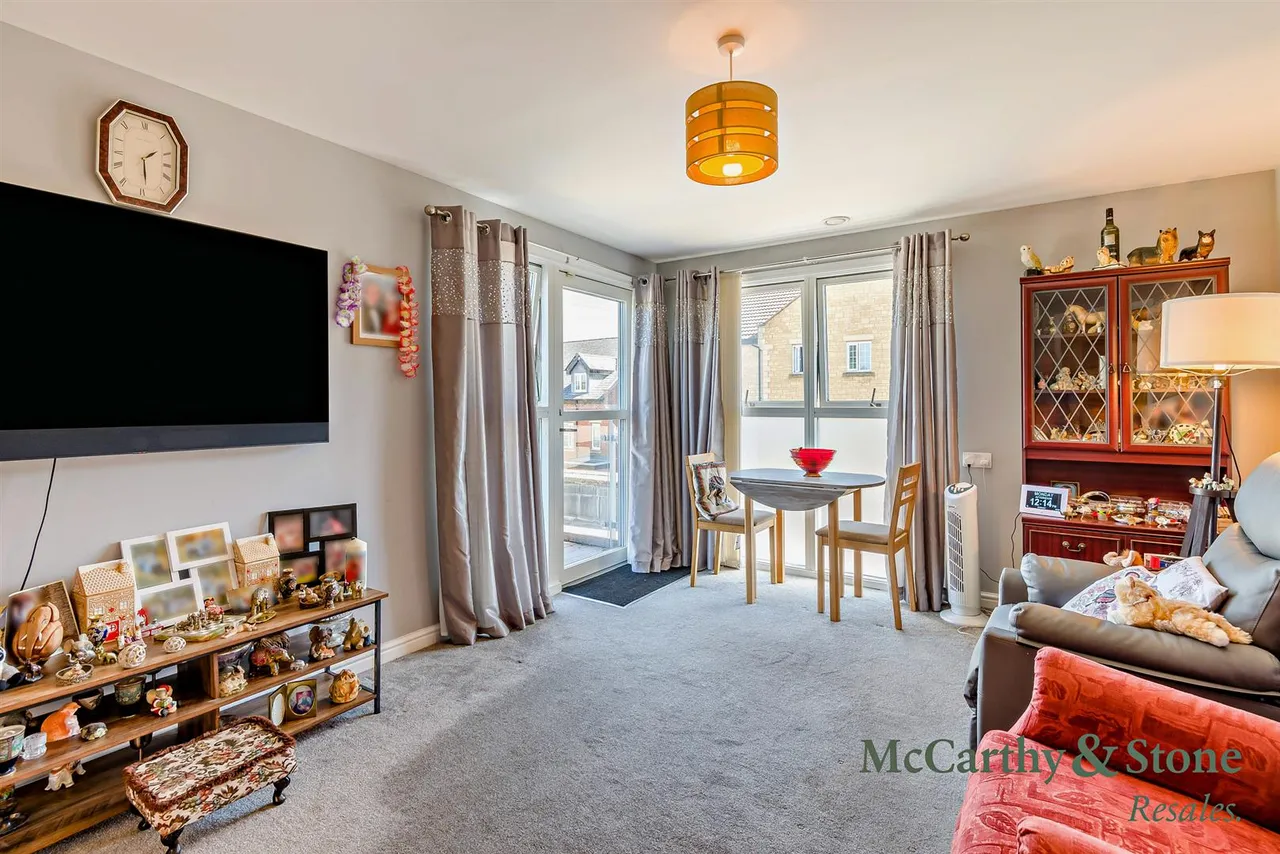 Westmead Lane, Chippenham, SN15, photo 2