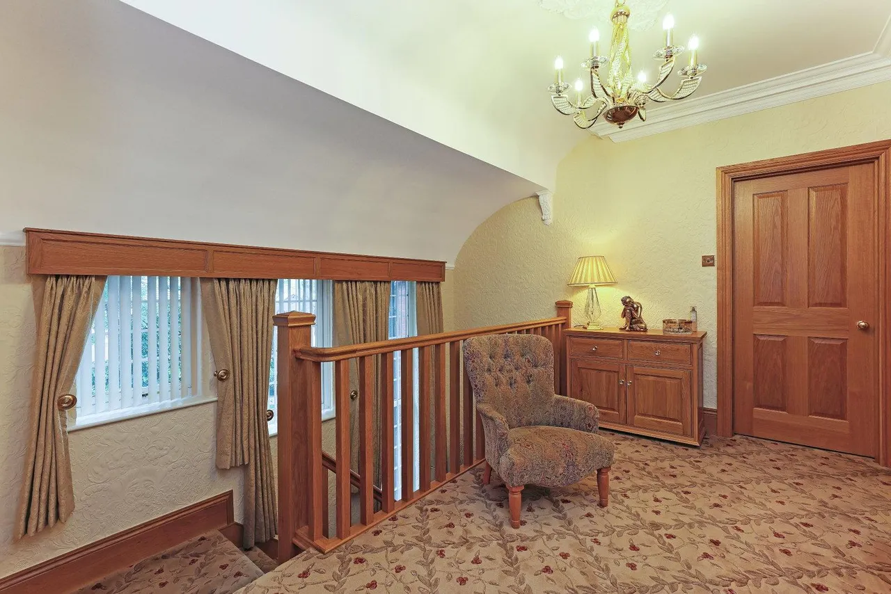 High Street, Thurnscoe, S63, photo 15