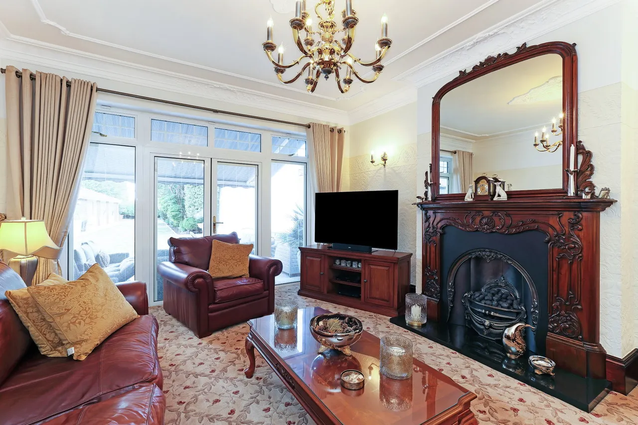 High Street, Thurnscoe, S63, photo 7