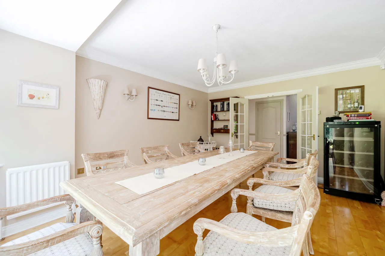 Fulmer Drive, Gerrards Cross, SL9, photo 5