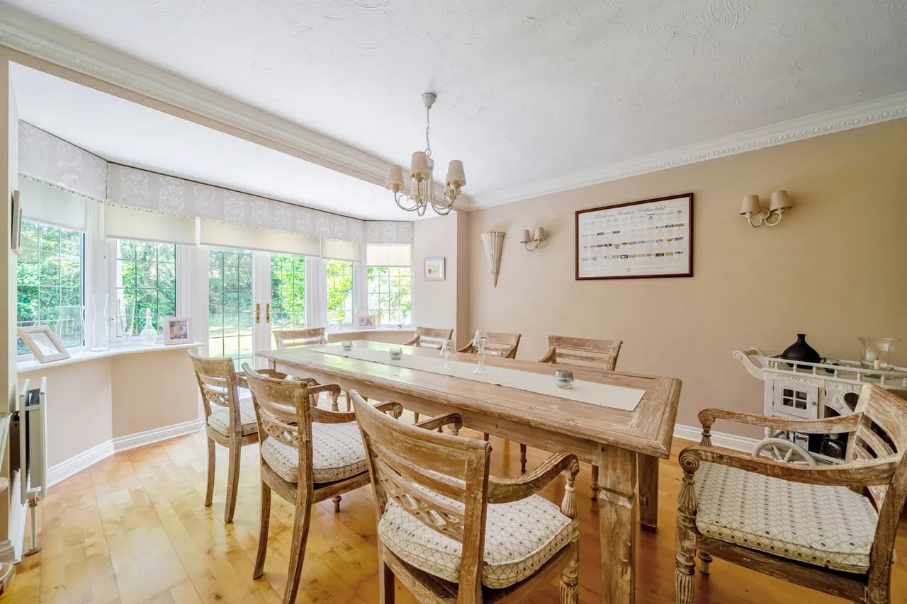Fulmer Drive, Gerrards Cross, SL9, photo 17