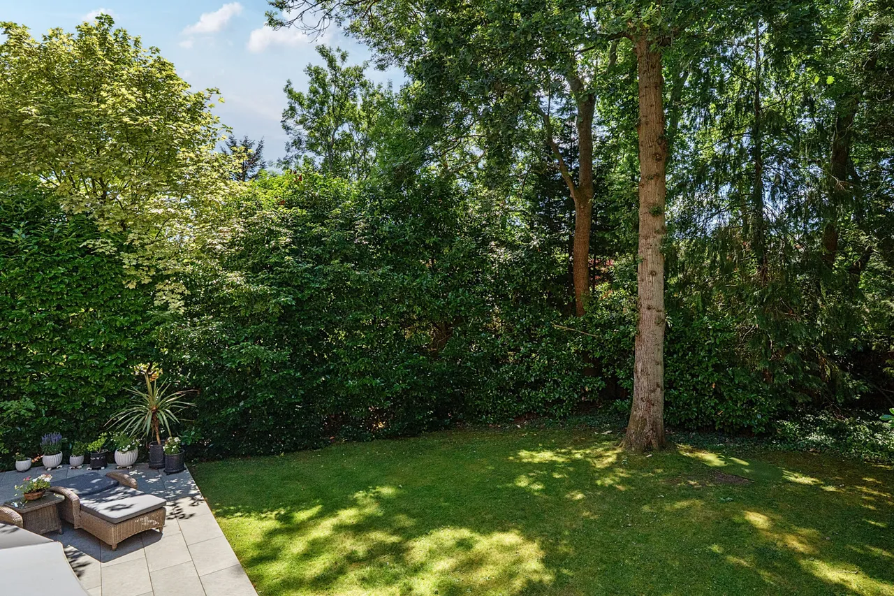 Fulmer Drive, Gerrards Cross, SL9, photo 13