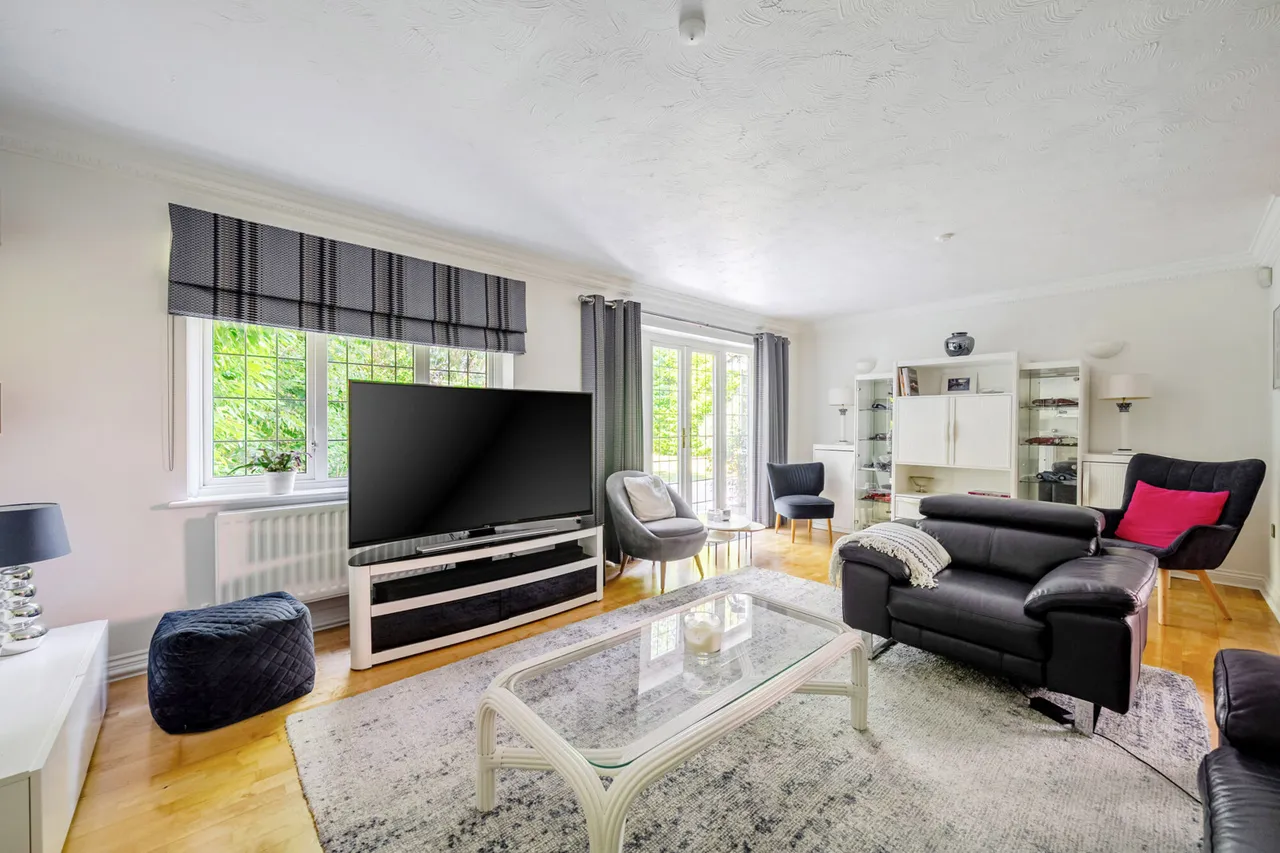 Fulmer Drive, Gerrards Cross, SL9, photo 19