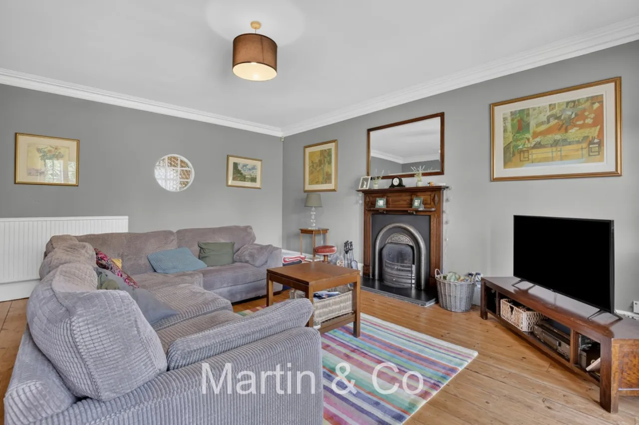 Birdhurst Avenue, South Croydon, Surrey, photo 4