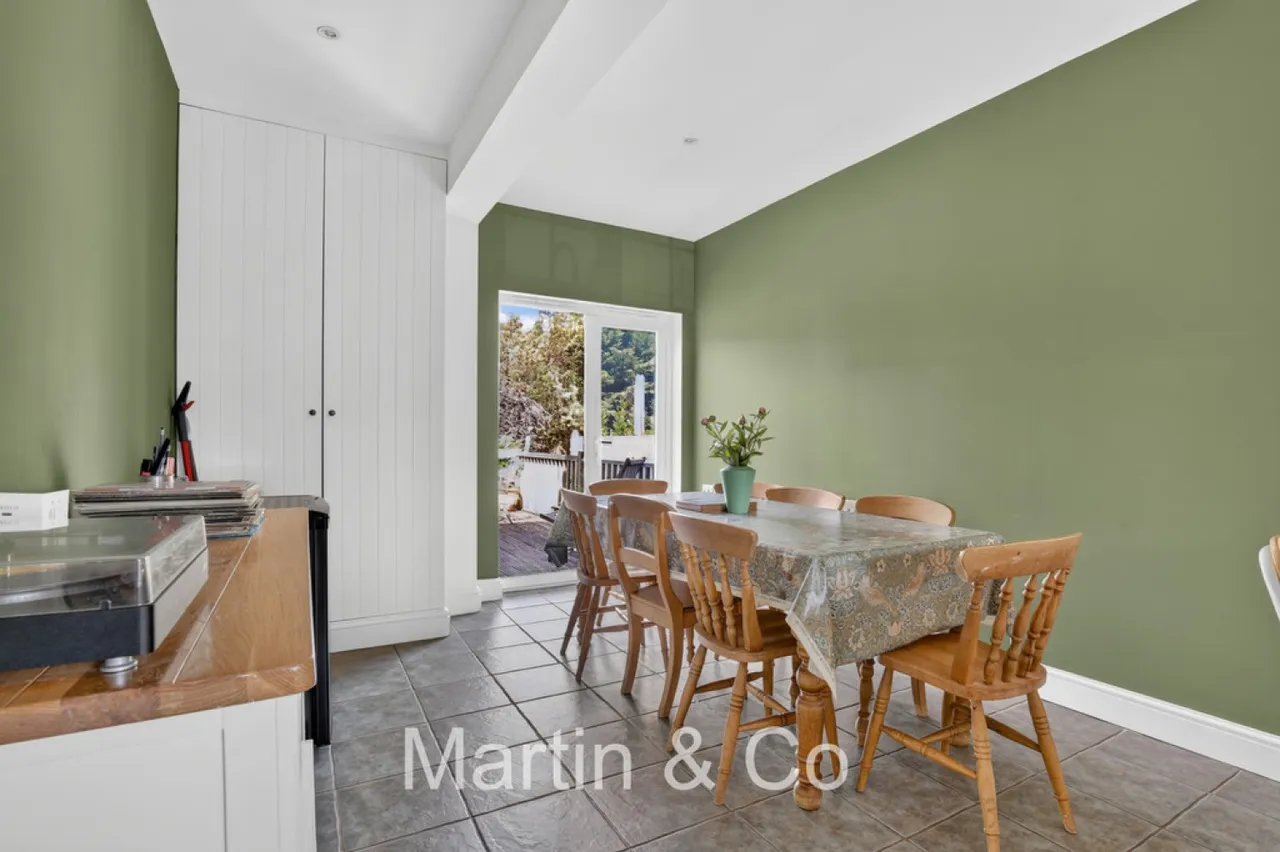 Birdhurst Avenue, South Croydon, Surrey, photo 8