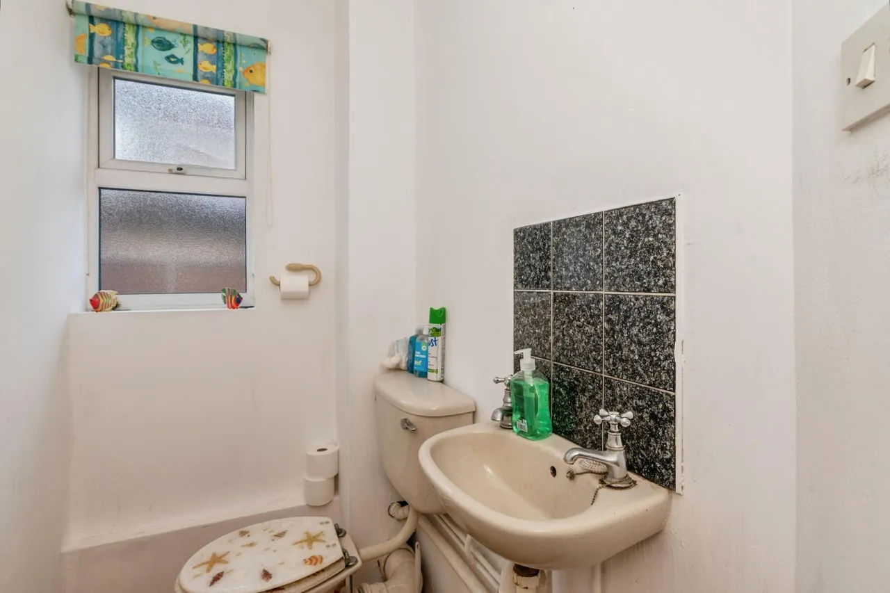 Amersham Avenue, Basildon, SS16, photo 14
