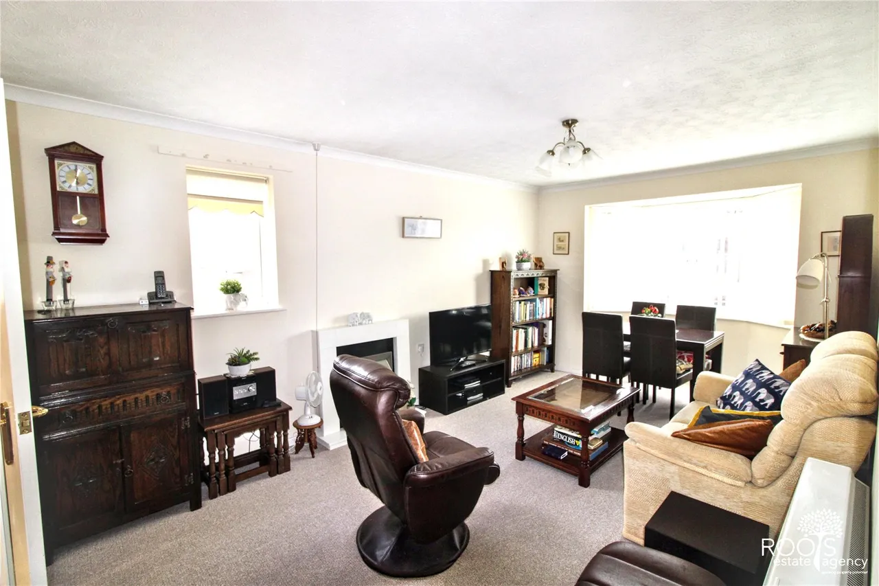 Thatcham, Berkshire, photo 3