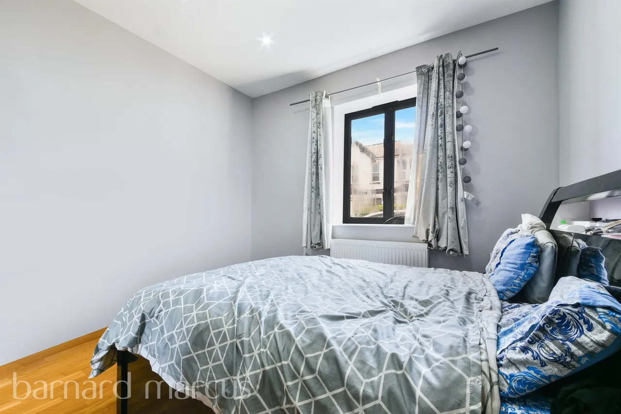 Whitworth Road, London, SE25, photo 8