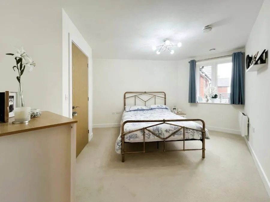 Shortwood Copse Lane, Basingstoke, RG23, photo 9