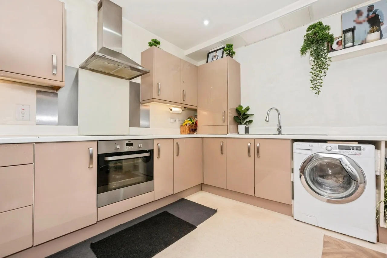 Larner Road, Erith, DA8, photo 6