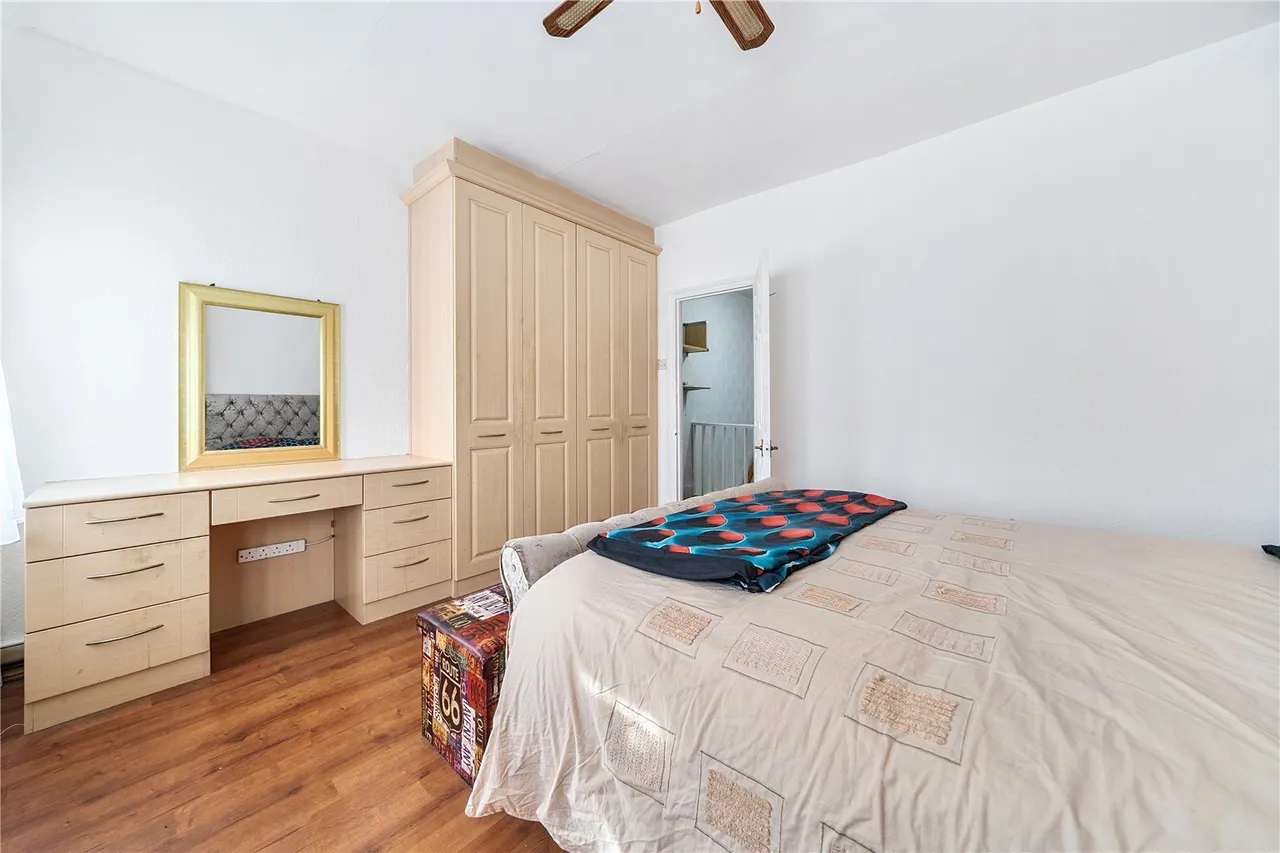 Buckingham Road, Ilford, IG1, photo 17