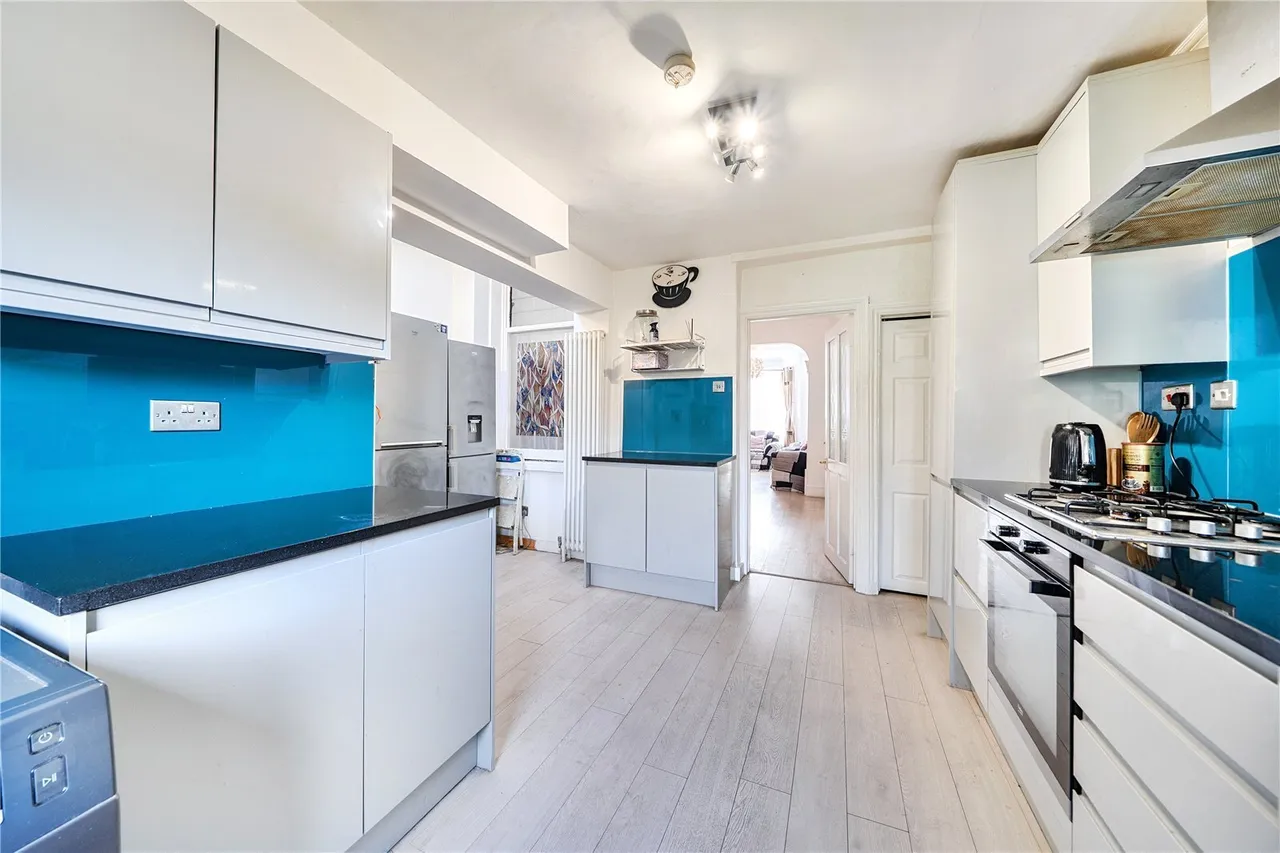 Buckingham Road, Ilford, IG1, photo 11