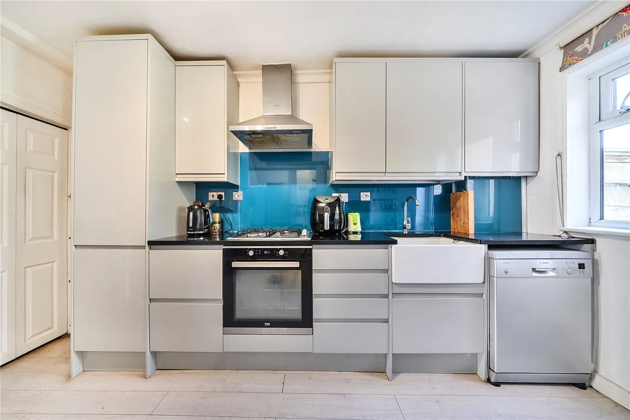 Buckingham Road, Ilford, IG1, photo 9