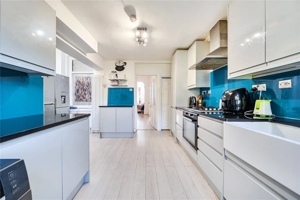 Buckingham Road, Ilford, IG1, photo 12