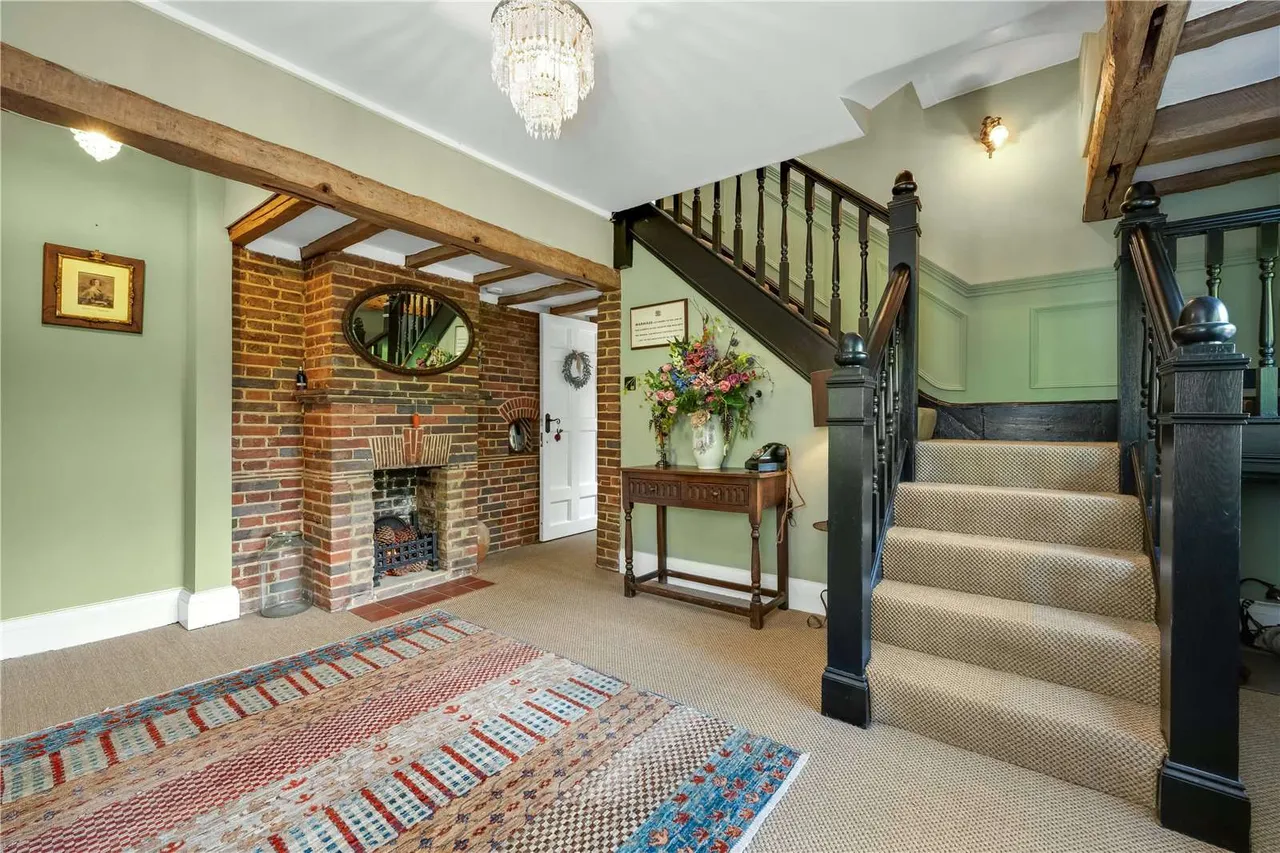 Clive Road, Esher, Surrey, KT10 8PS, photo 3