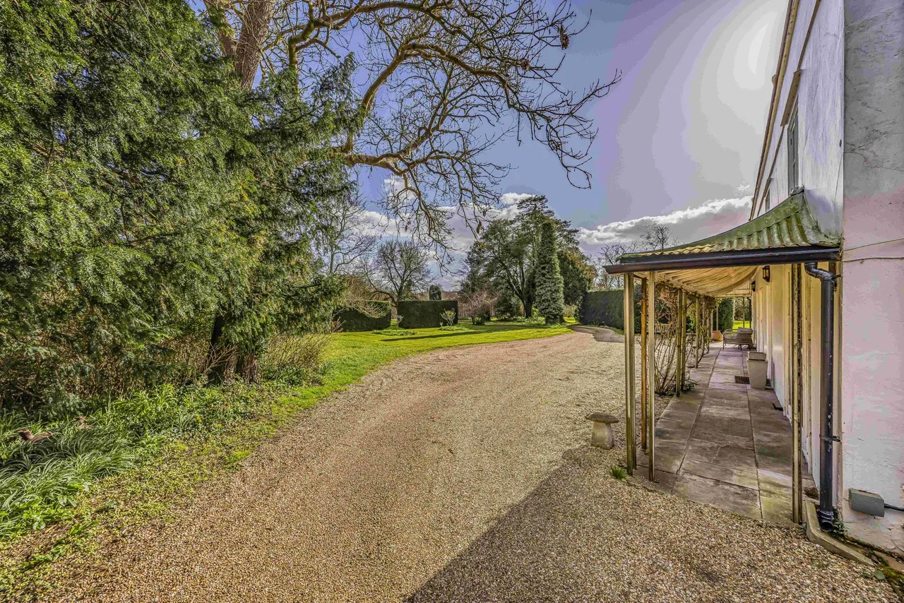 Denmead, Hampshire, photo 42