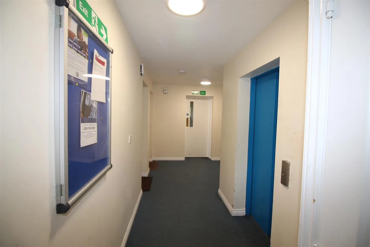 4 Larch Gardens, Manchester, M8 8BJ, photo 10