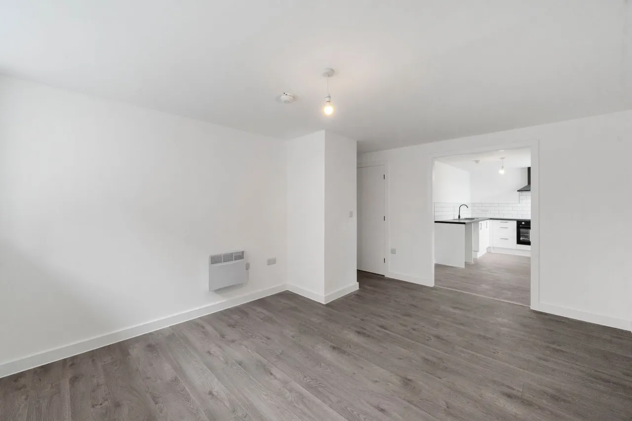 2 bed flat for sale, Railway Road, Leigh, WN7