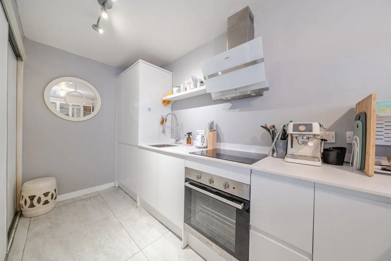 Petworth Street, Battersea, SW11, photo 5