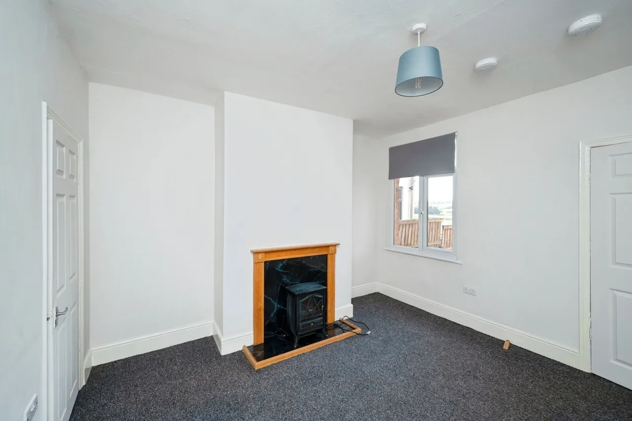 Derby Road, Kirkby-in-Ashfield, NG17, photo 6