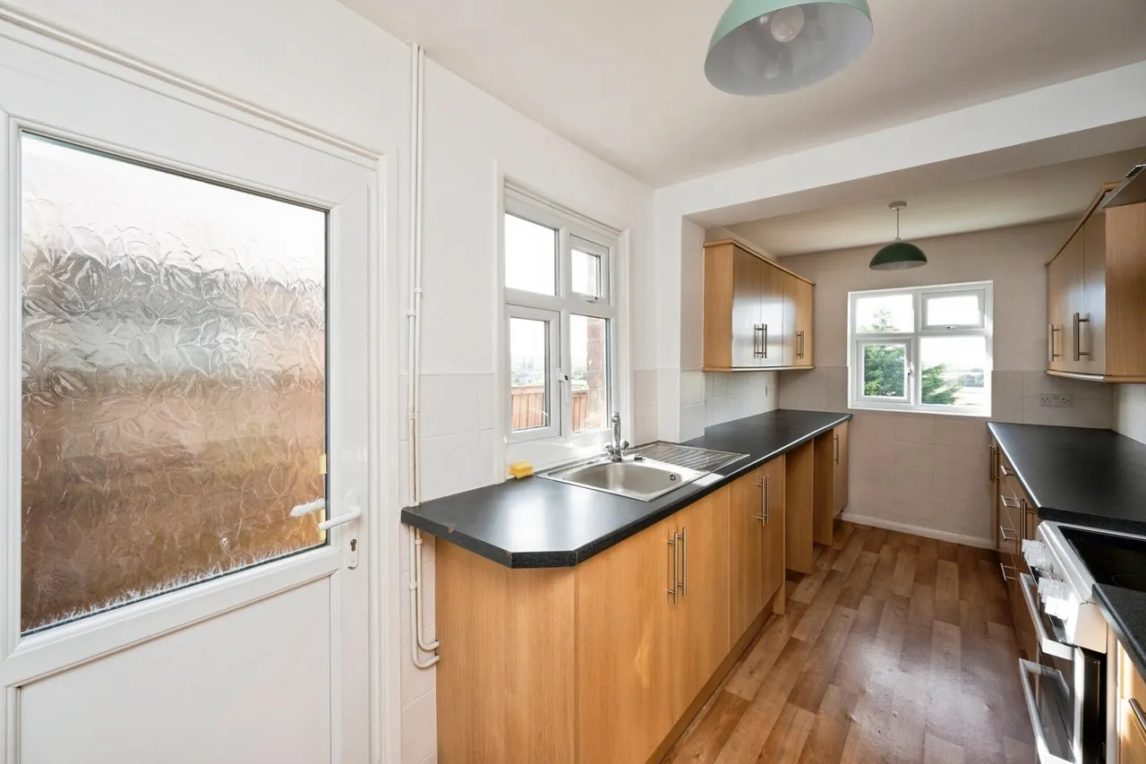 Derby Road, Kirkby-in-Ashfield, NG17, photo 2