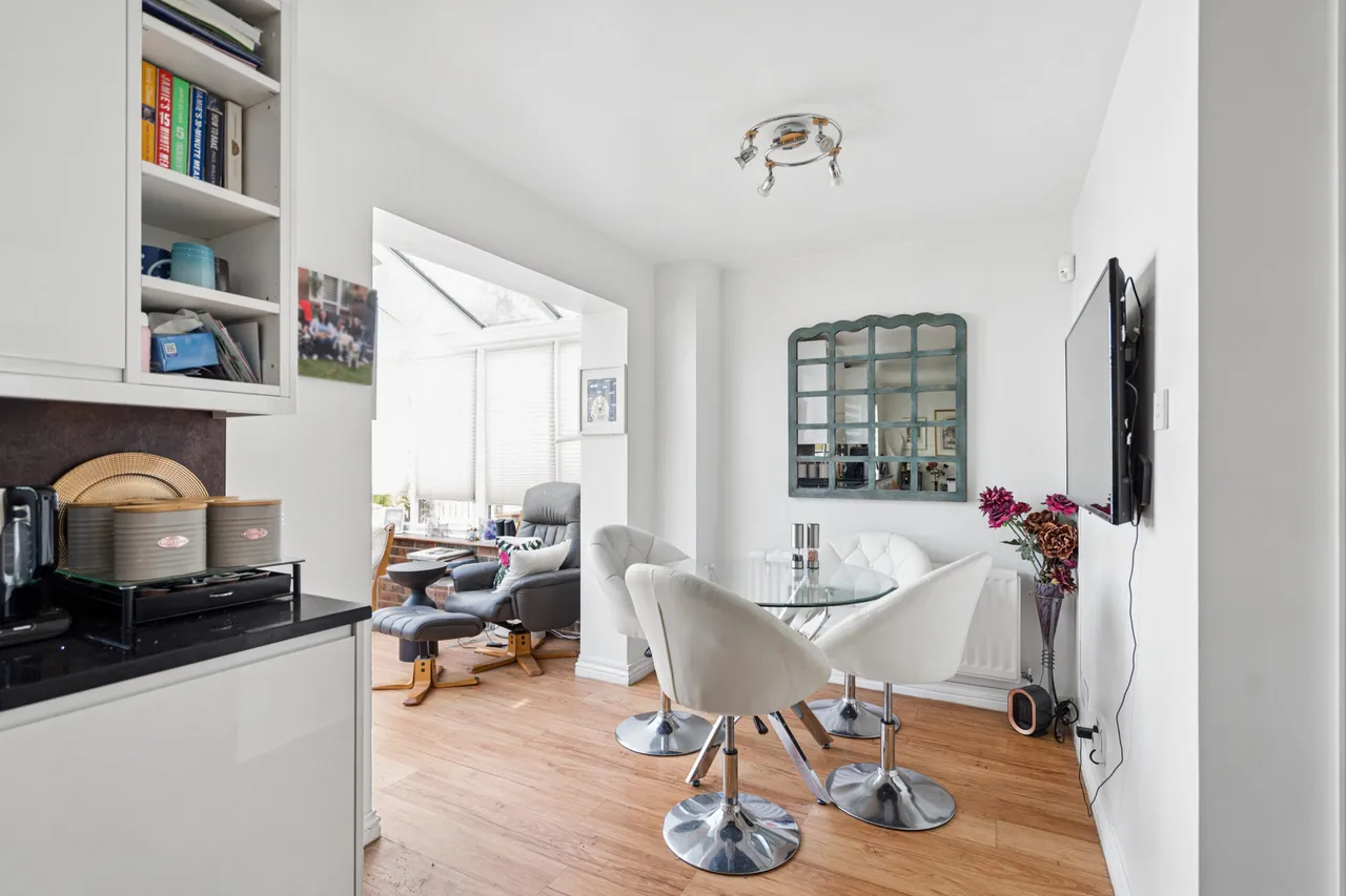 Carew Way, Watford, Watford, WD19 5BG, photo 8