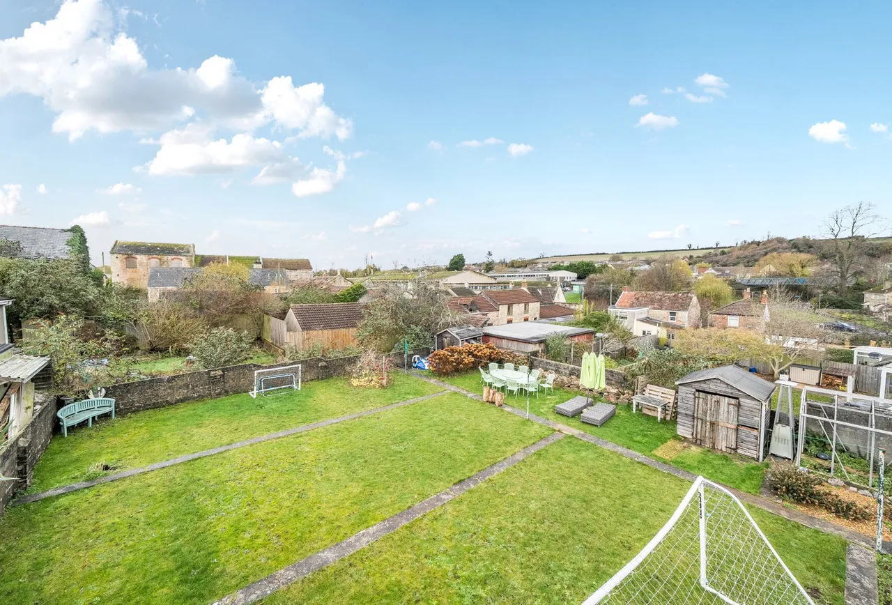 Welton Vale, Somerset, Midsomer Norton, BA3 2BG, photo 24