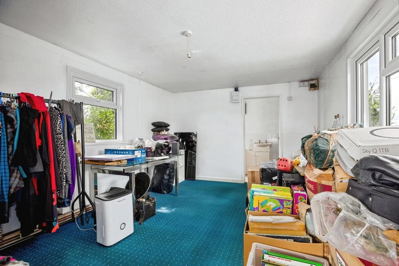 Dihewyd, Lampeter, SA48, photo 19