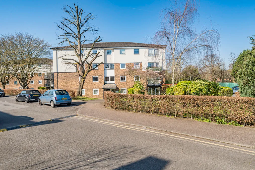 Keith Park Road, Uxbridge, photo 23