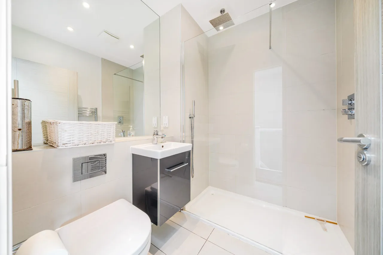 Woodland Way, Mitcham, CR4, photo 10