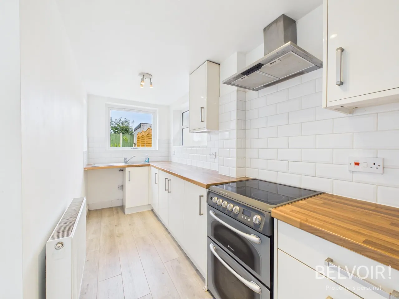 Mayfair Avenue, Bowring Park, L14, photo 3