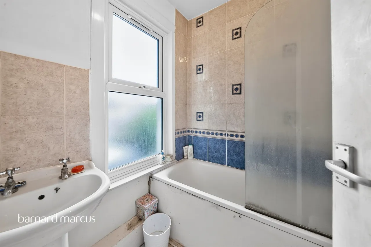 Chandos Road, London, N17, photo 19