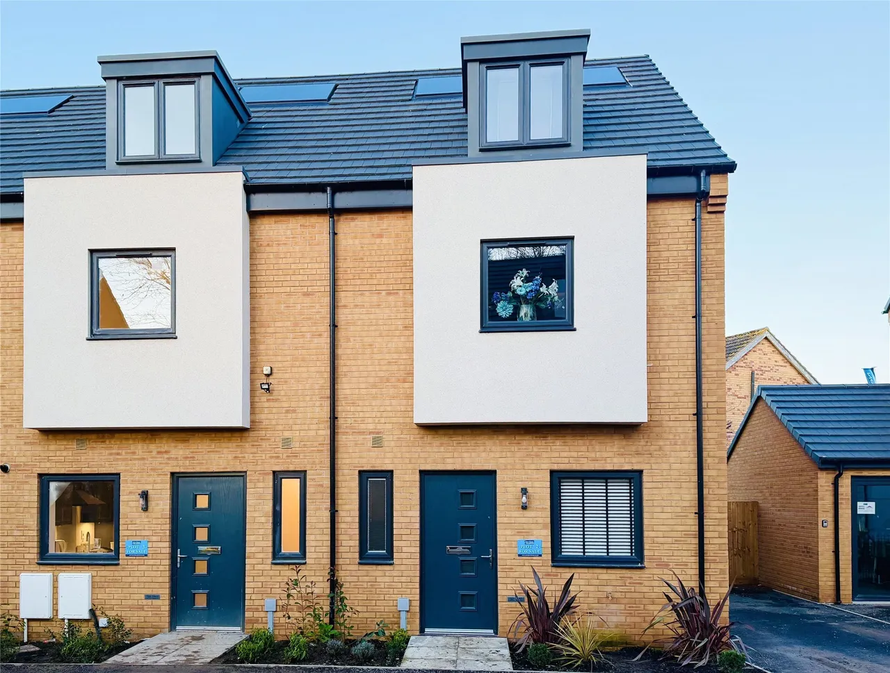 4 bed house for sale — Plot 6, The Kingston, Gloucestershire, Stone Crescent, GL51 8DP