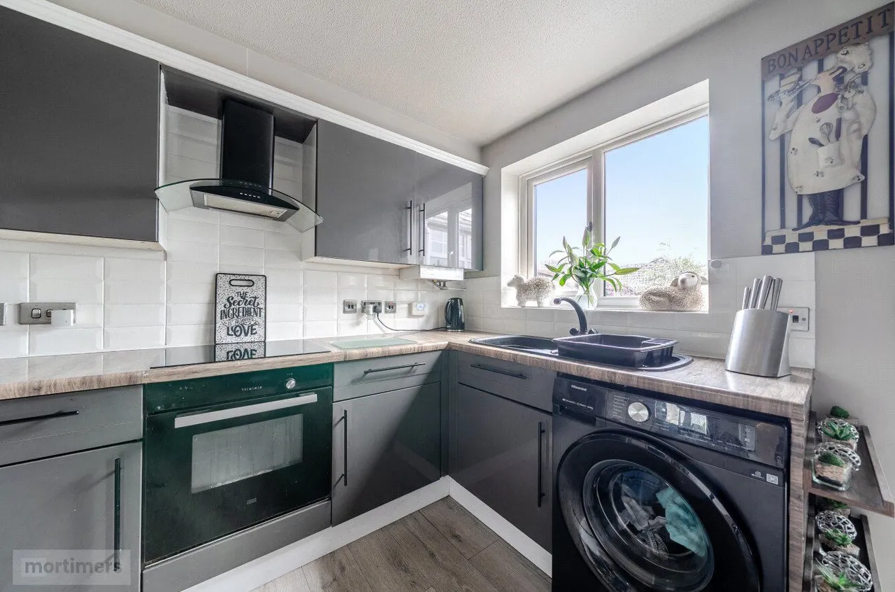 Simmons Way, Clayton Le Moors, BB5, photo 8
