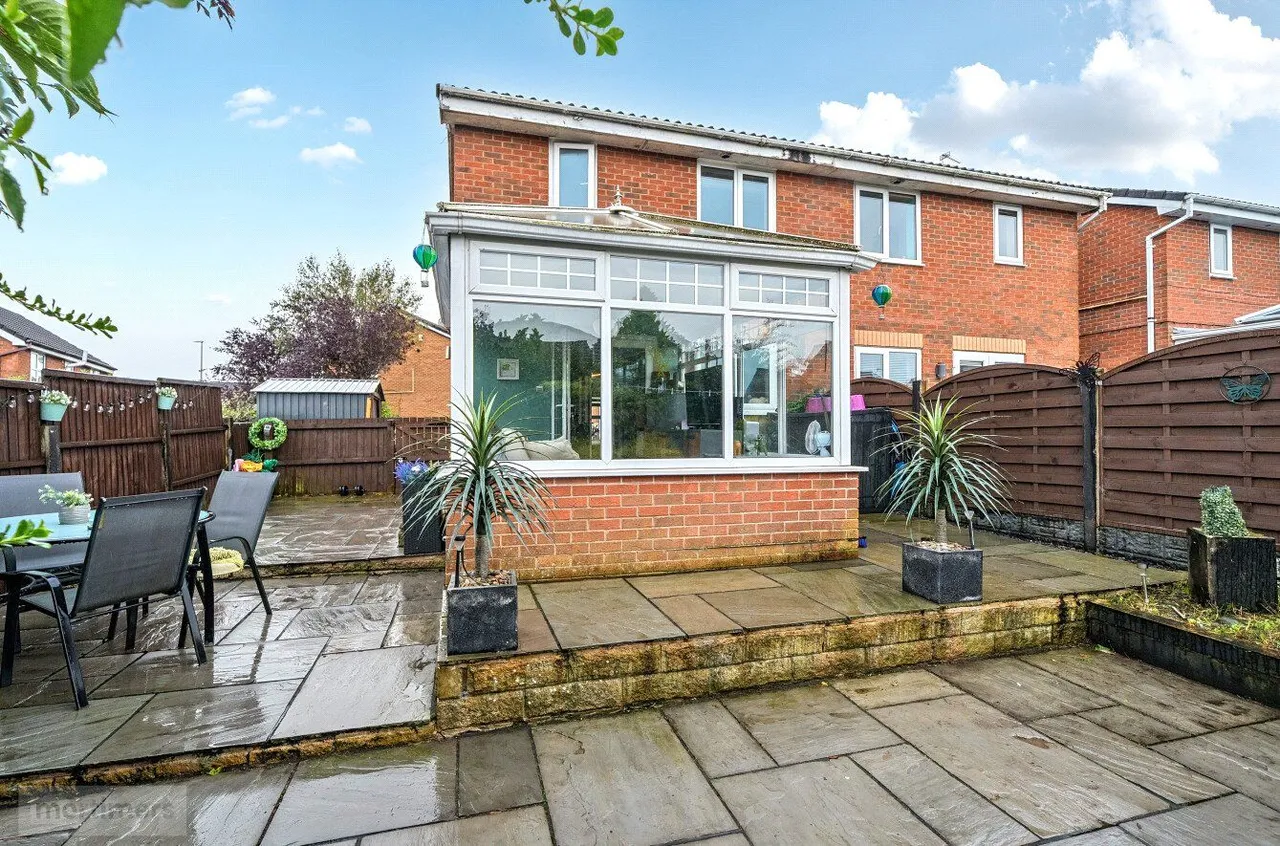 Simmons Way, Clayton Le Moors, BB5, photo 17