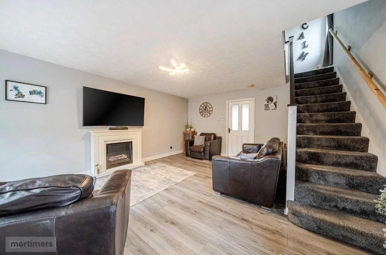 Simmons Way, Clayton Le Moors, BB5, photo 5