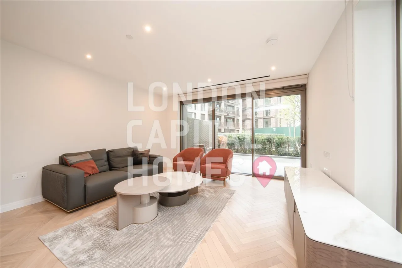 Michael Road, London, photo 3