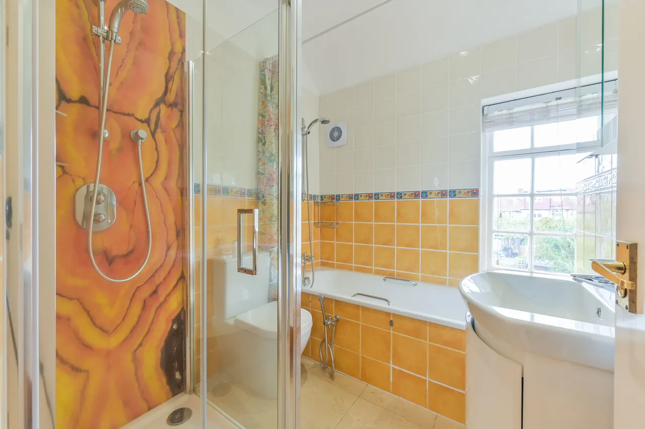 57 Fowlers Walk, London, photo 7