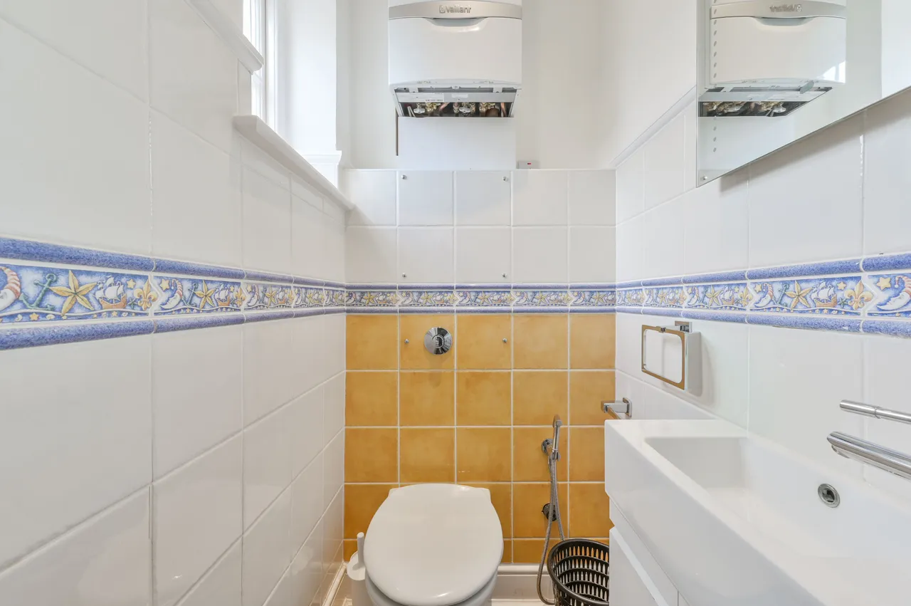 57 Fowlers Walk, London, photo 8
