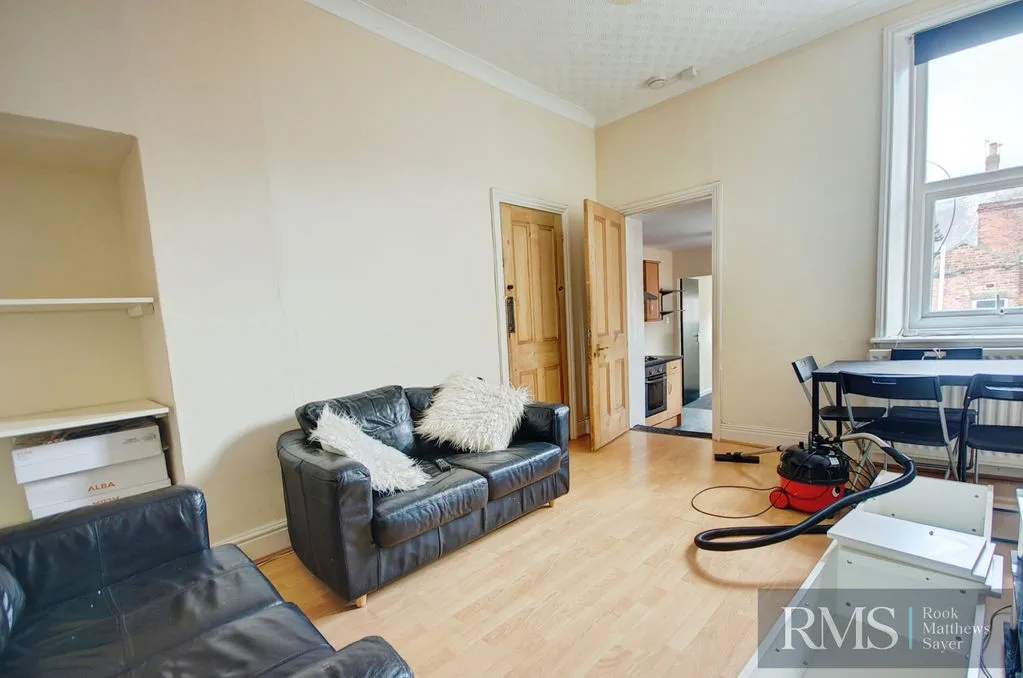 Newcastle Upon Tyne NE2 3DR, NE2, photo 2