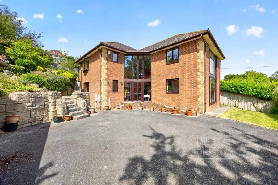 Clatterford Road, Newport, PO30, photo 20