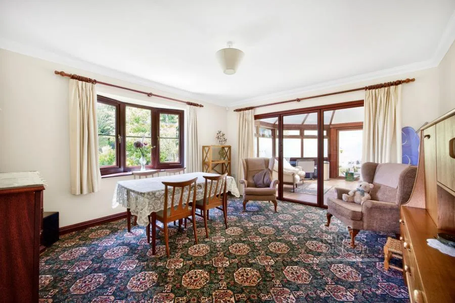 Clatterford Road, Newport, PO30, photo 14