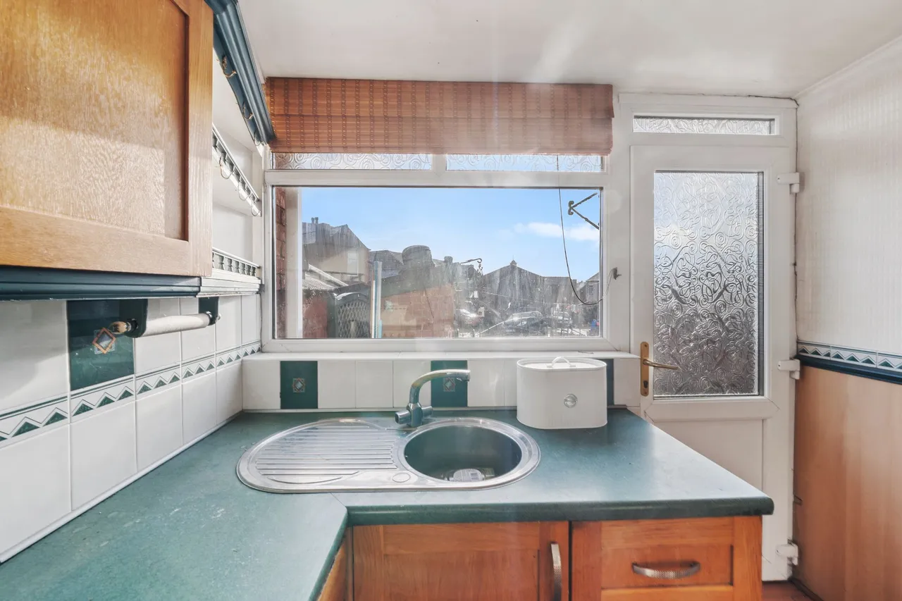 Morden Avenue, Ashton-In-Makerfield, WN4, photo 8