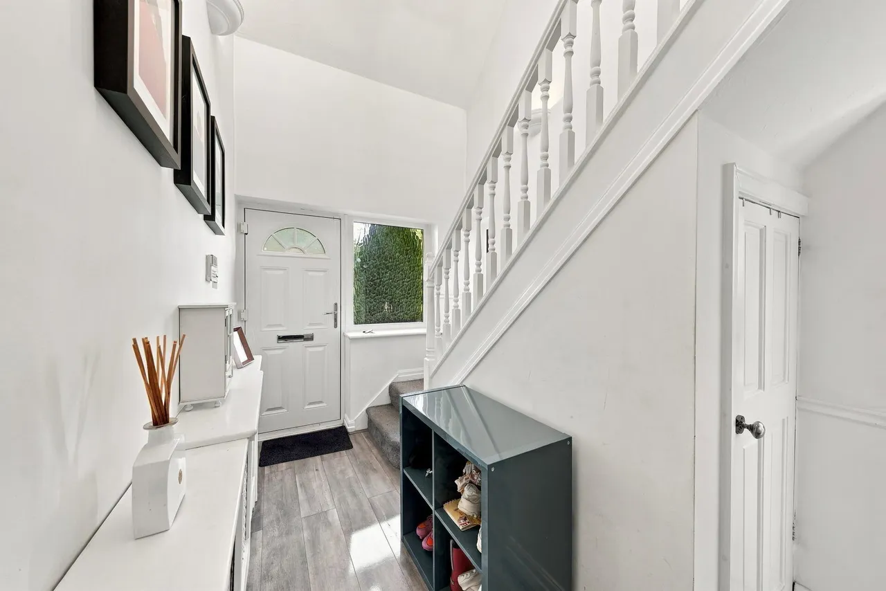 Bellpit Close, Ellenbrook, M28, photo 19