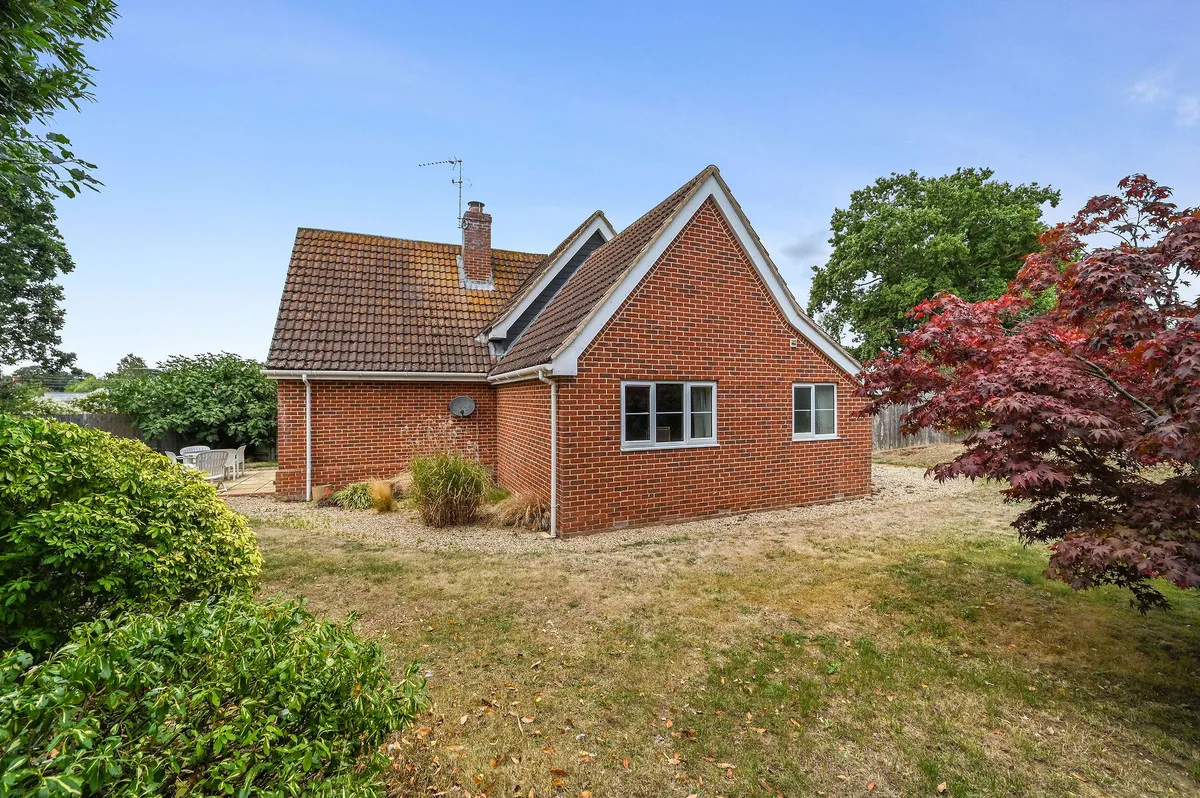 Oak Tree Close, Hollesley, IP12, photo 25