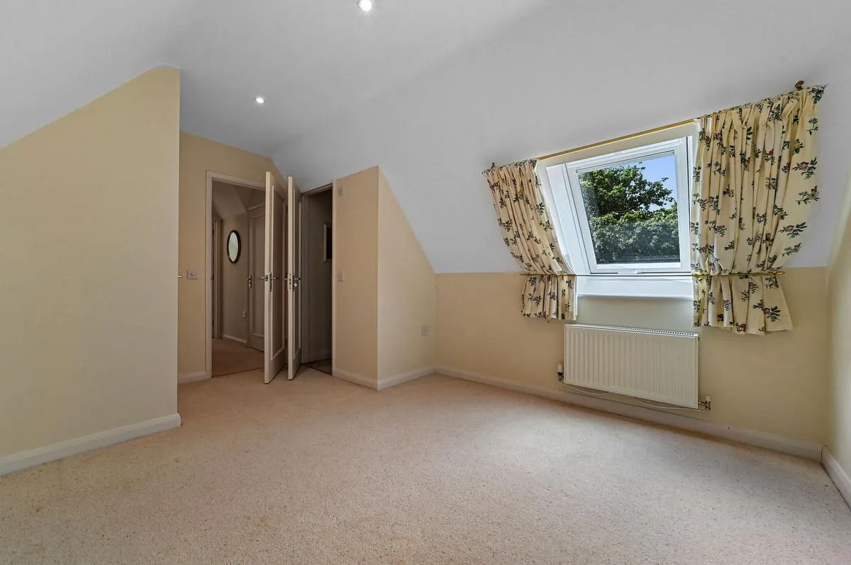 Oak Tree Close, Hollesley, IP12, photo 16